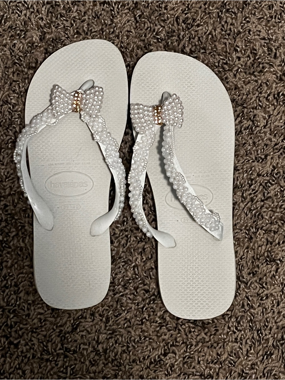 Havaianas White Pearl Bow Sandals